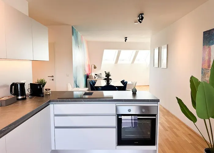 Modern & Spacious 2br With Balcony *